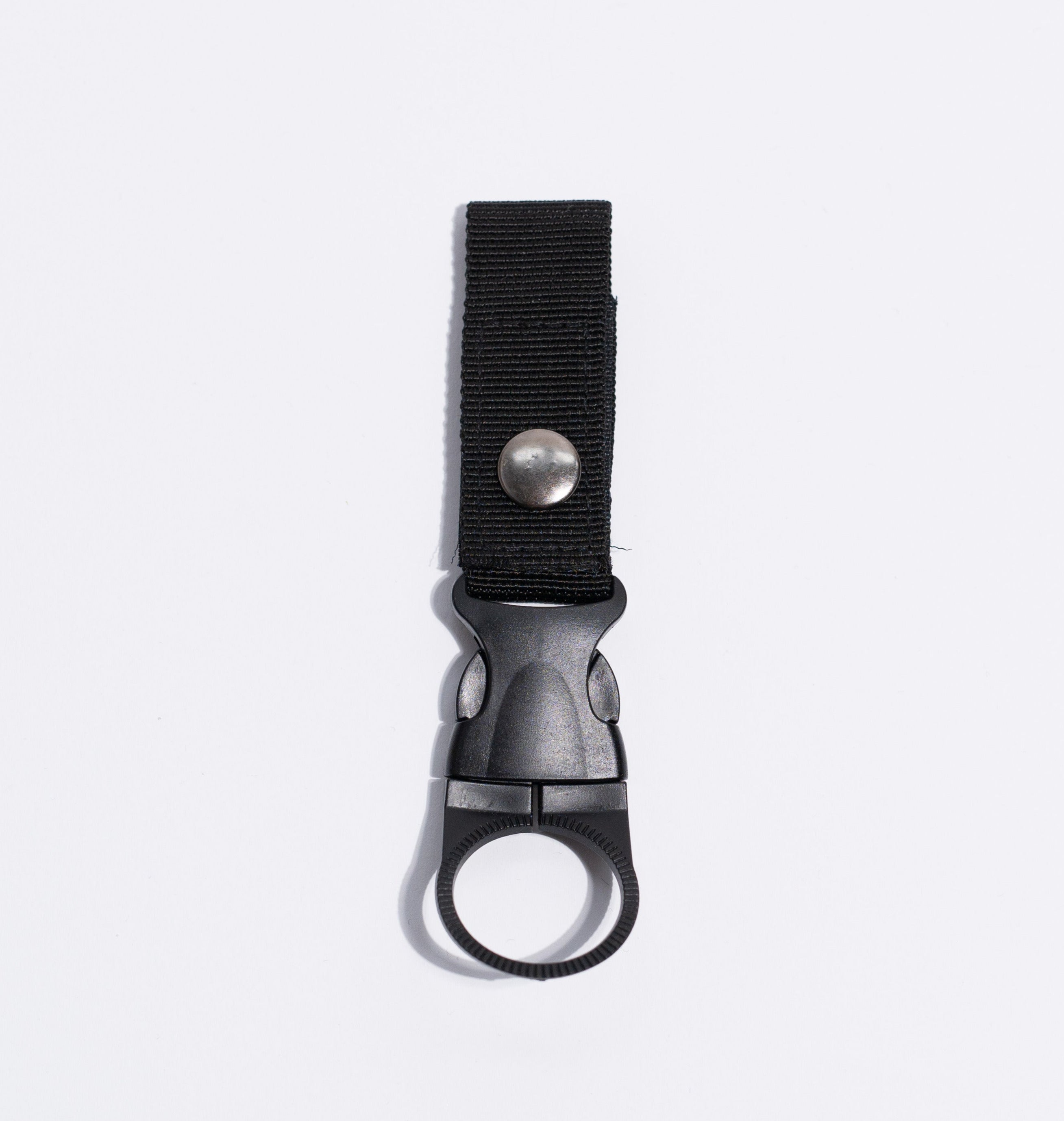 Molle Flaschenhalter schwarz freigestellt