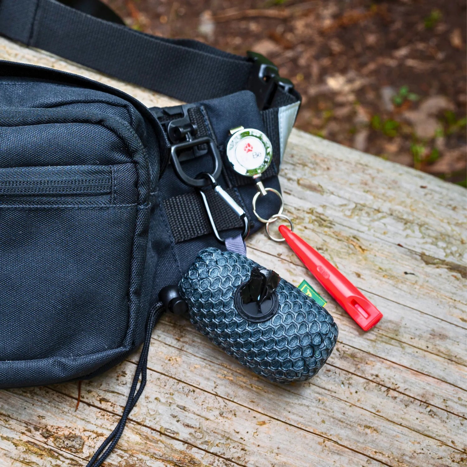 D-Ring_mit_Hilo_Jojo_mit_Pfeife_an_TamBe_Bag