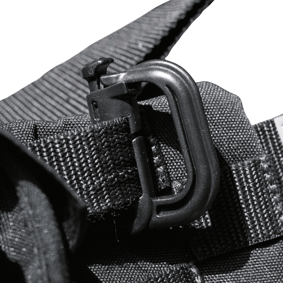 Molle - D-Ring-Verriegelung